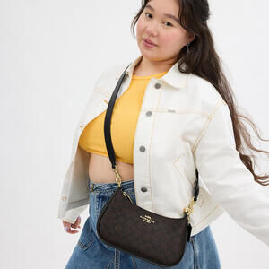 Reversible Strap In Signature Canvas